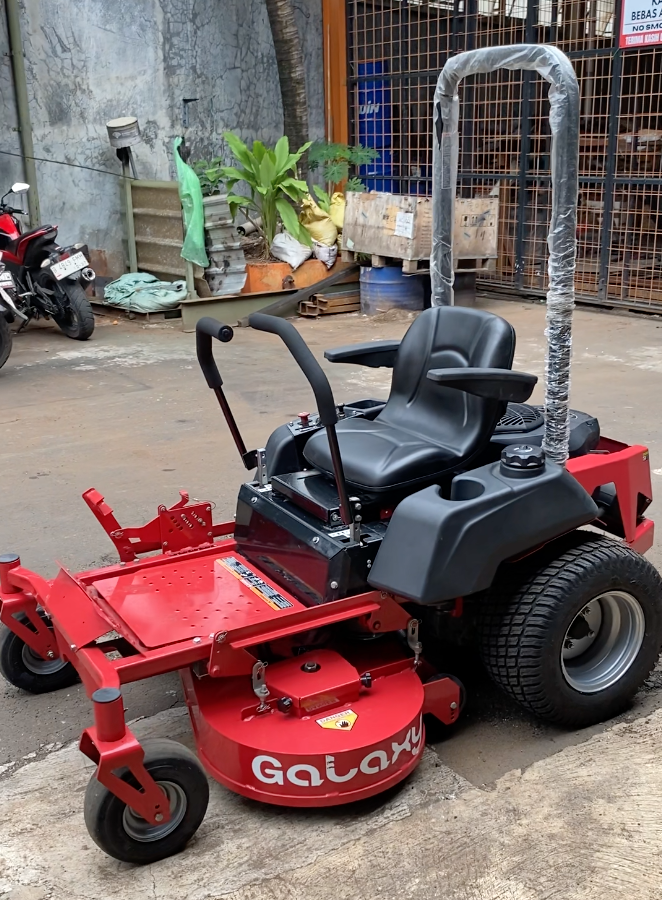 Lawn Mower - Alat Pemotong Rumput di Kebun Sawit 25 HP Kohler | Galaxy Partani Mas